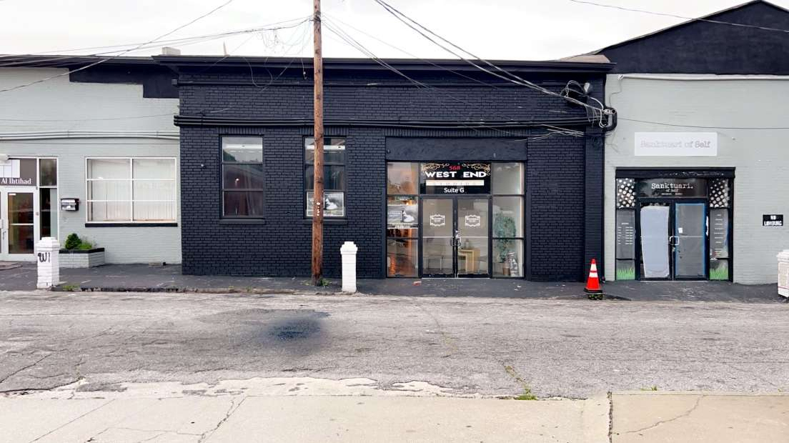 Suites available for immediate move-in! - Photo 1