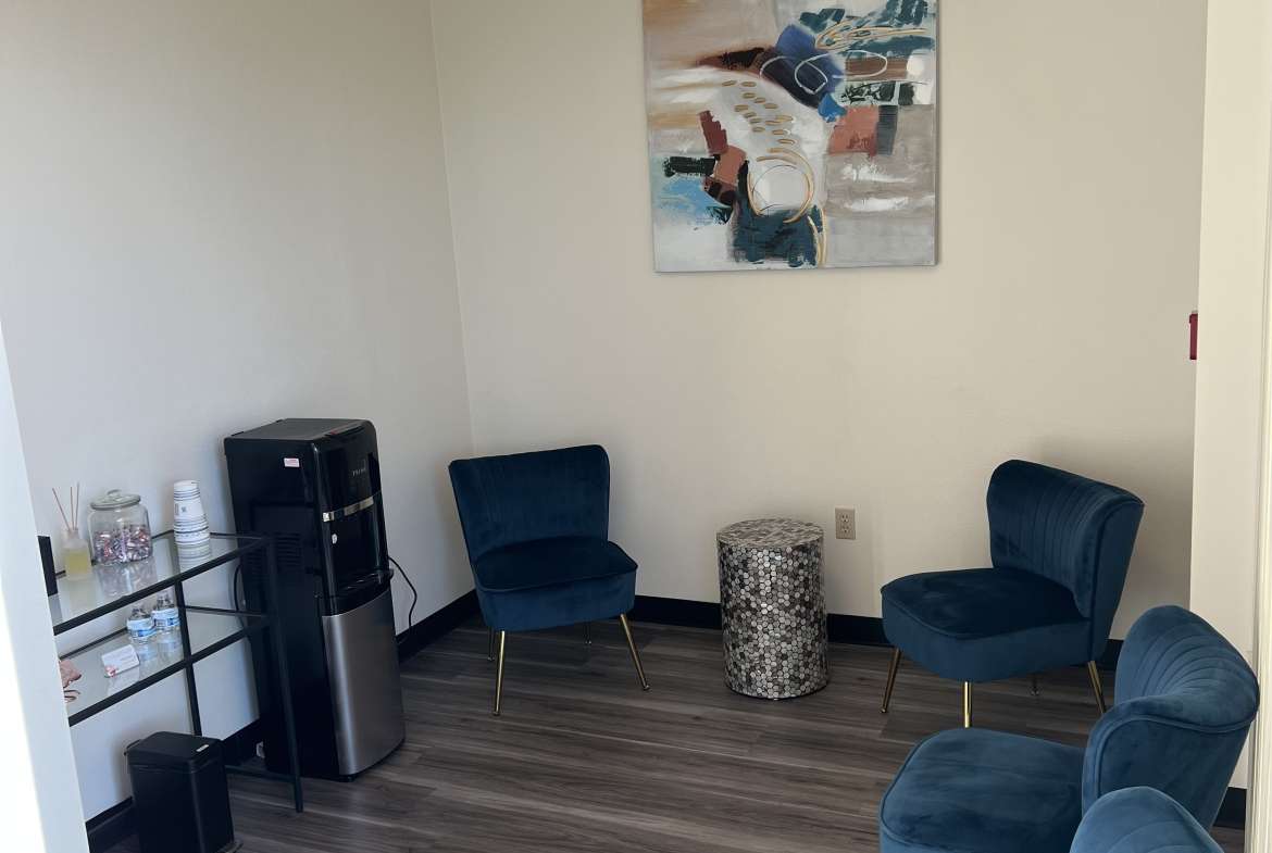 Private Room *Available in October*