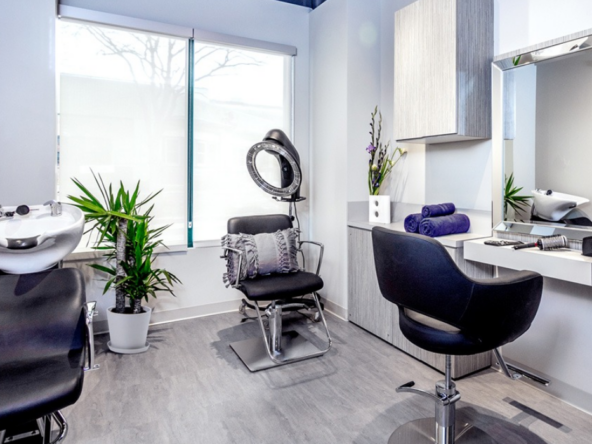 How Much Does Salon Booth Rental Cost in Miami?