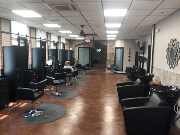 salon chair rental600