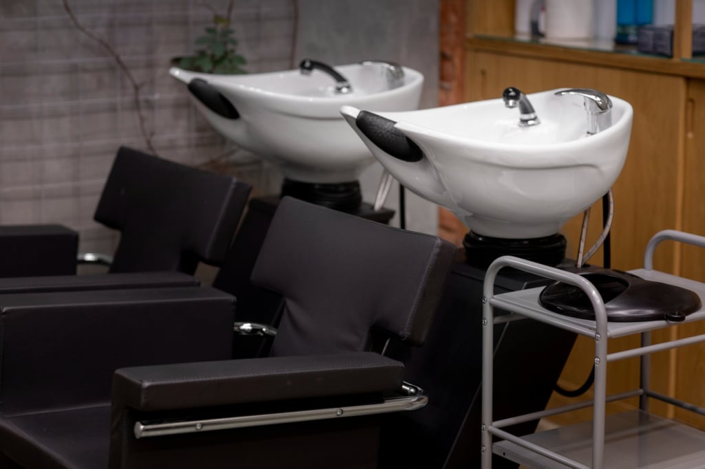 Transforming Salon Suites for Rent