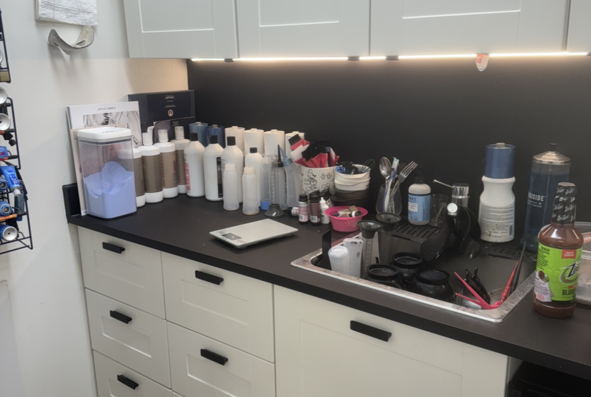 Salon Renter supplies in modern salon workspace for rent.