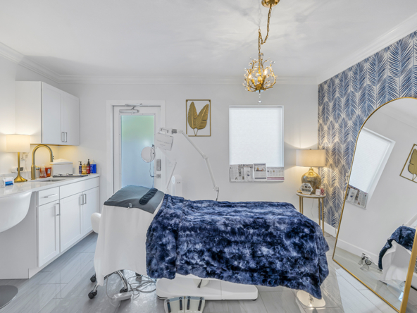 Prof blue room facing door