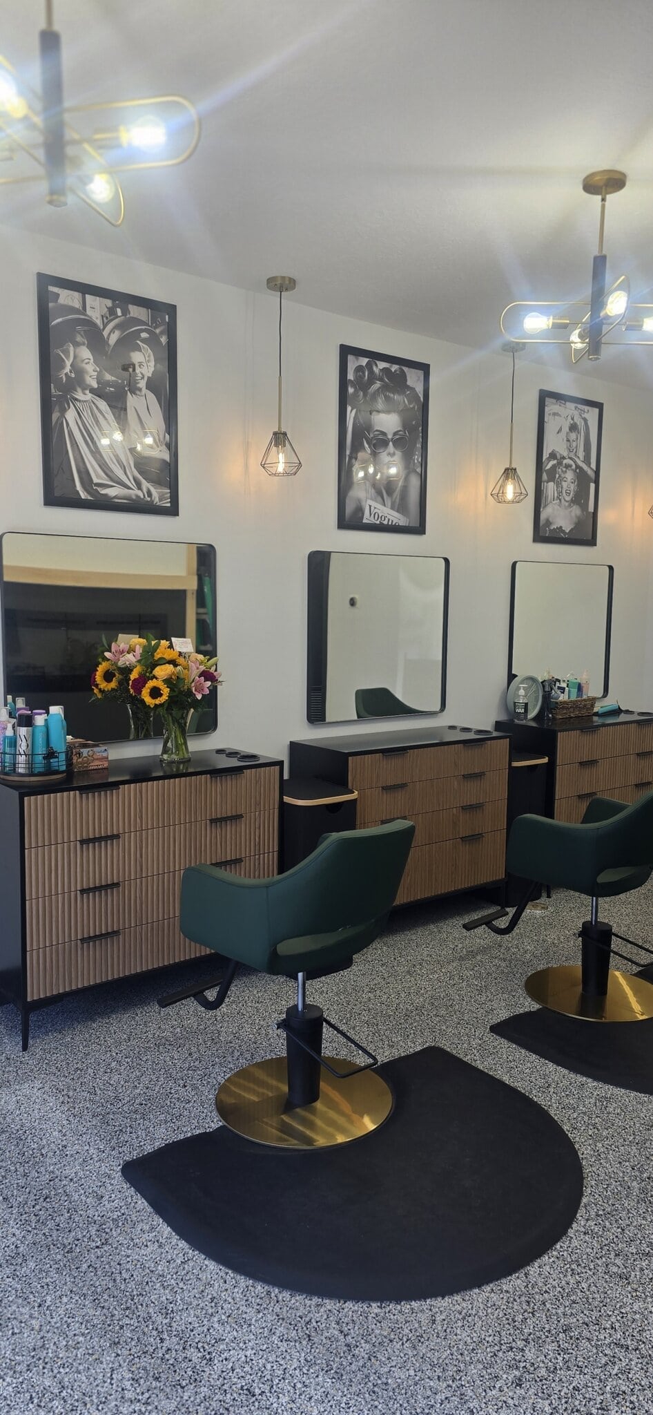 Luxe Salon Studios
