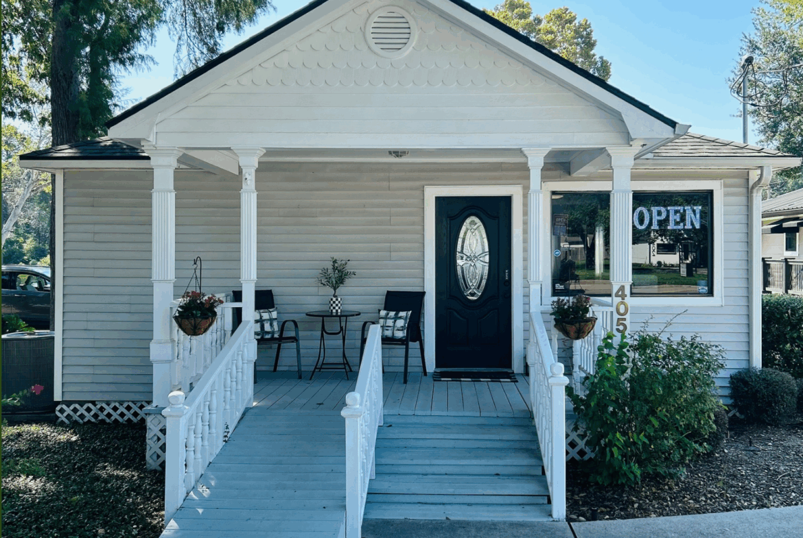 Modern salon rental space with accessible ramp and inviting exterior.