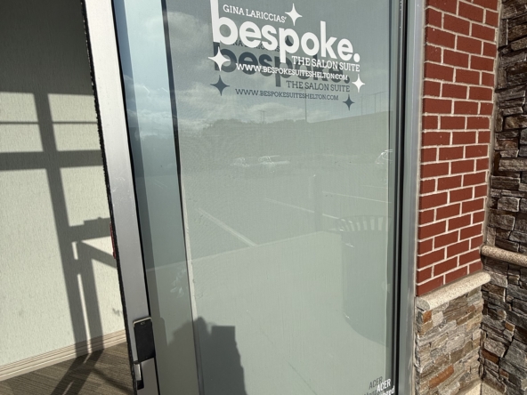 Affordable salon suite rental at Bespoke, flexible leasing options for beauty professionals.