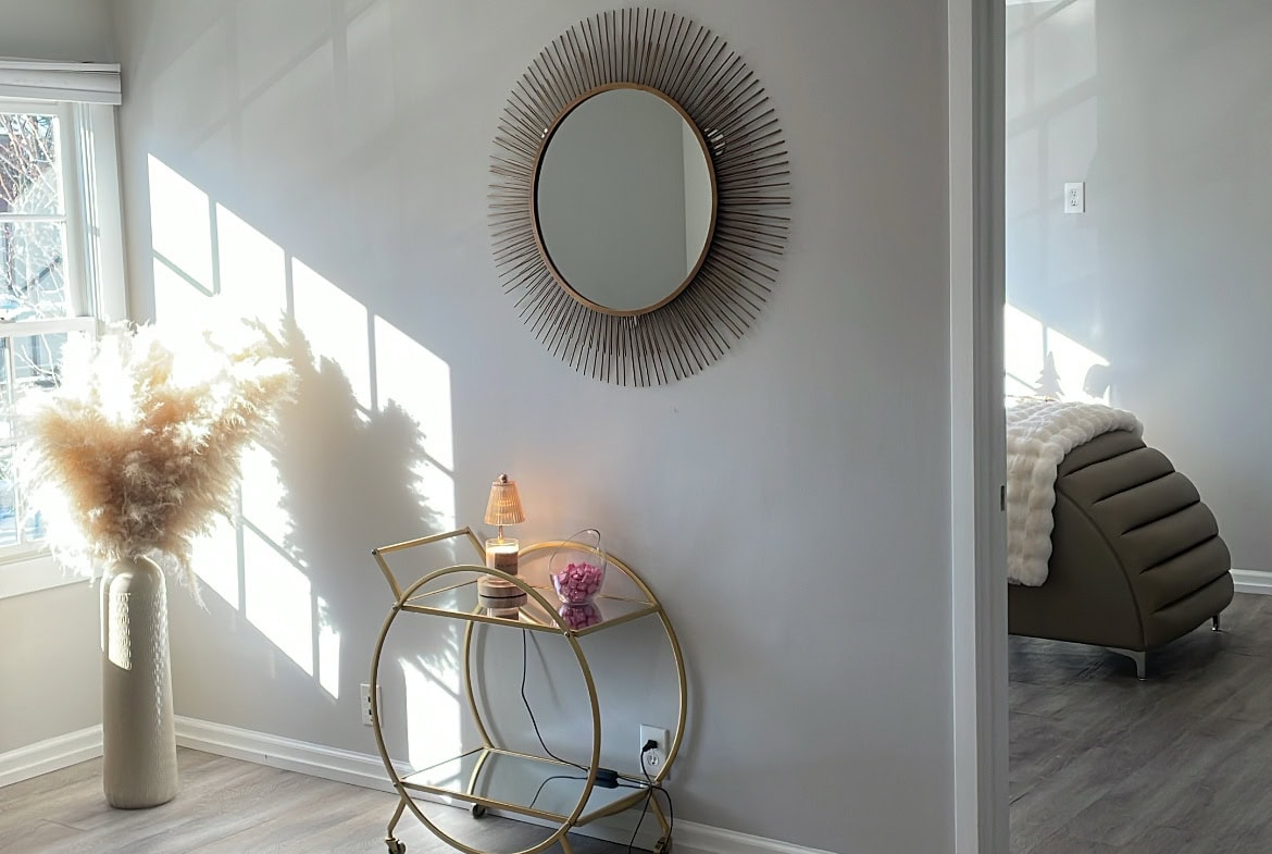 Elegant salon indoor setting with contemporary furniture and decor, perfect for renting or establishing a beauty studio.