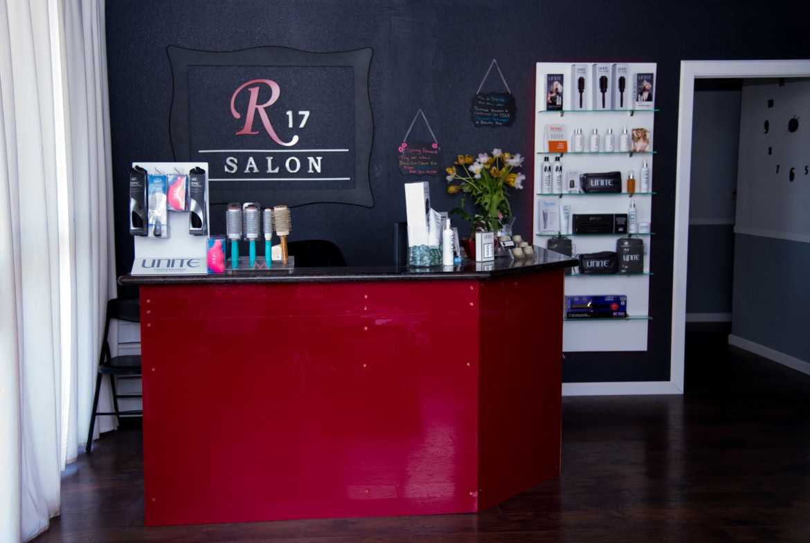Stations available! Private room available! Move in special. (Carmichael) - Salon Suite for Rent in Carmichael, CA