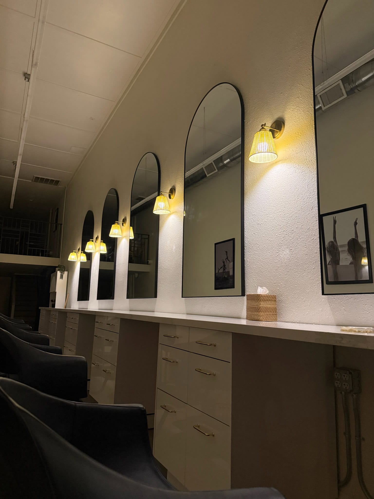 Chair Rental in the heart of Roseville - Photo 1