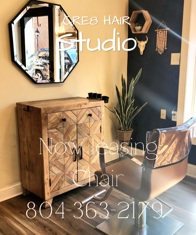 Leased salon chair at Salon Renter studio with stylish decor and mirror, ideal for hair professional.