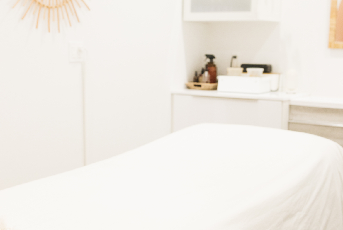 Bright, clean salon suite with stylish decor and natural light in Hurst, TX. Perfect for beauty prof.